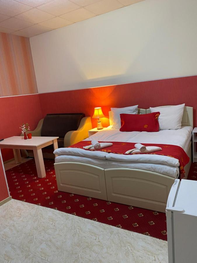 Lind Guest House B&B 기우므리 외부 사진