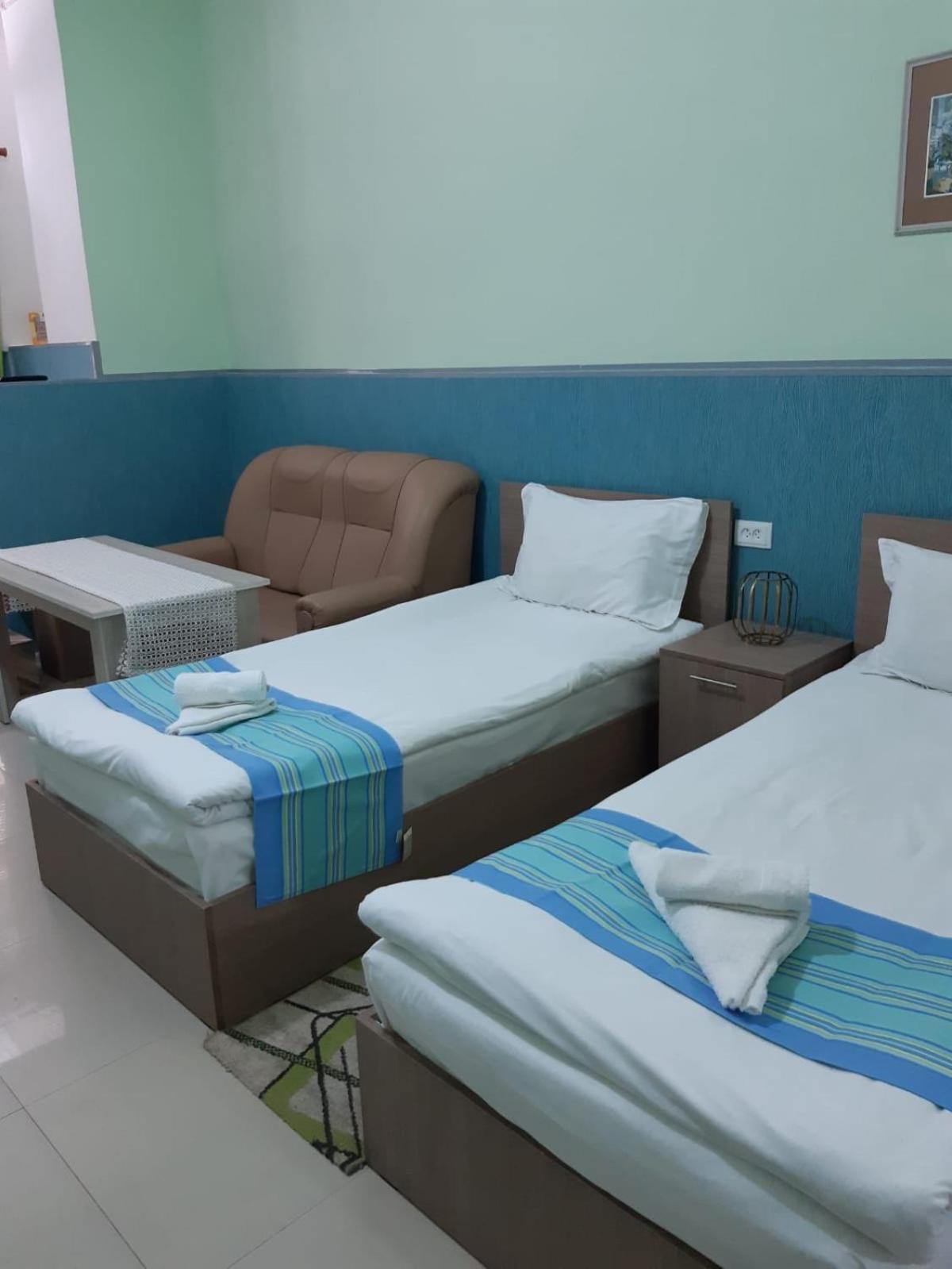 Lind Guest House B&B 기우므리 외부 사진